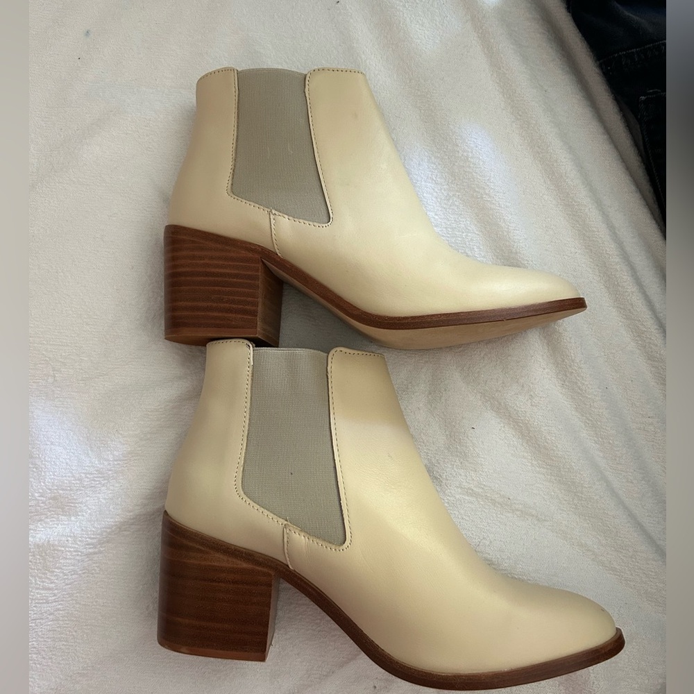 Nisolo Chelsea Boots White/Cream